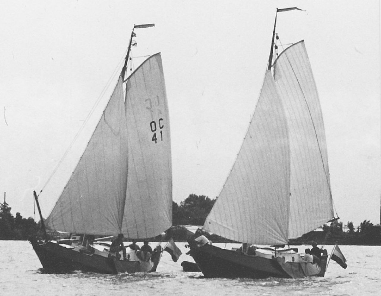 Foto Thierry Danz Philadelphia USA 1972 - met het oude zeil van de 'Albatros'