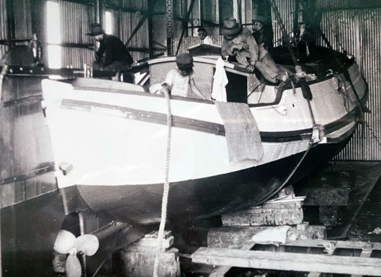 Verbouwing op de werf "The Kowloon Dock Company" in Hong Kong (coll S.J. Henstra)