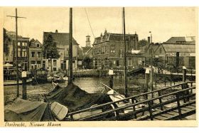 Nieuwe Haven Dordrecht met Fries jacht 'Zwaluw' (collectie GtC)