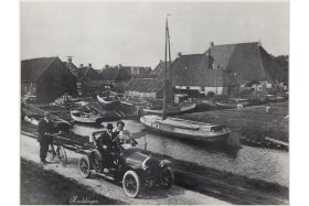 Werf Wybrands in Hindeloopen, later overgenomen door I. Blom en Zn. (collectie FSM)
