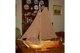 Lemmer Hengst 'Marie Thérèse' (9000-nummer Stamboek 9128). Het origineel schijnt nog te bestaan. Vraag alleen is waar???