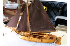 Model van de hoogaars “ARM16”. Gebouwd vanaf tekeningen van de werf Meerman, waar het origineel is gebouwd.