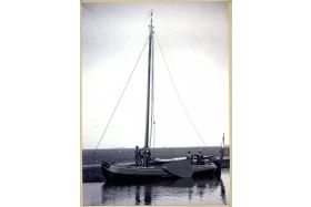 Het schip "Wilhelmina" (foto 1900-1920) - Zoektocht naar achtergrond door Peter Tolsma in "Uit het Stamboek"