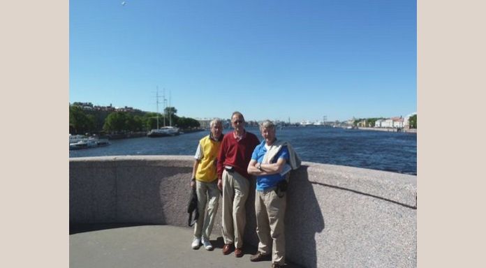 Paul, Koos and Romeo on the Neva bridge