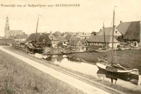 Ansichtkaart Werf I. Blom & Zn. voorheen Wybrands Hindeloopen +/- 1925