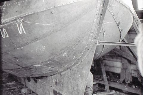 Bruinvis in aanbouw, Wat een mooi kontje,23juni 1937