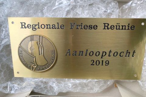 Ter ere van de aanlooptocht van de Reünie vanuit Langelille